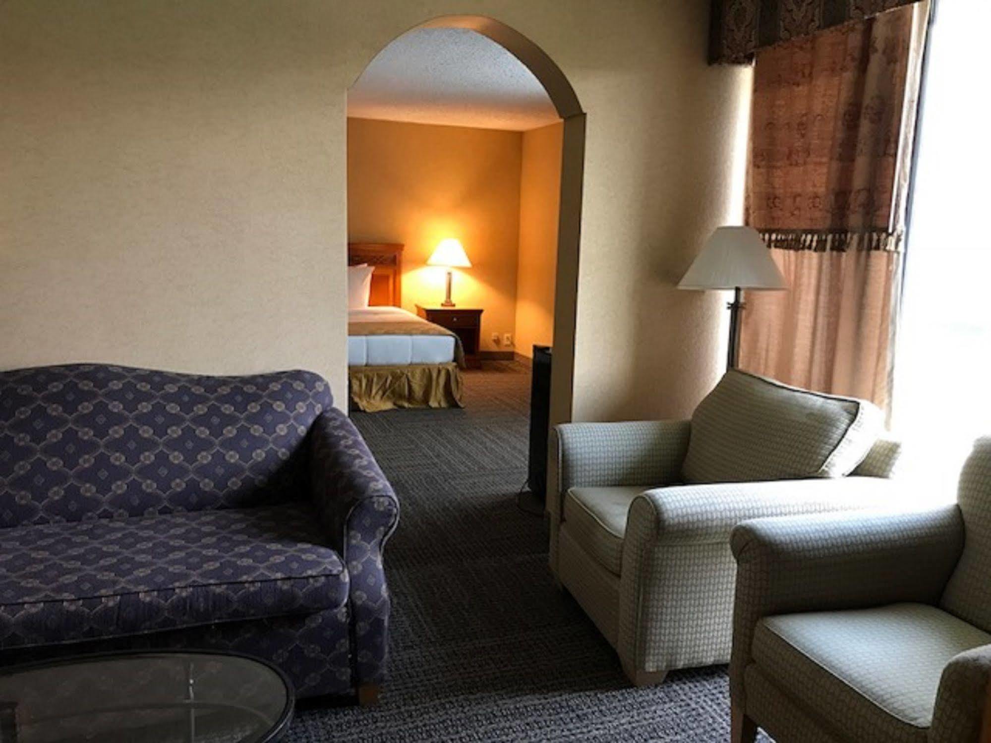 Gateway Hotel Dallas Park Central ภายนอก รูปภาพ